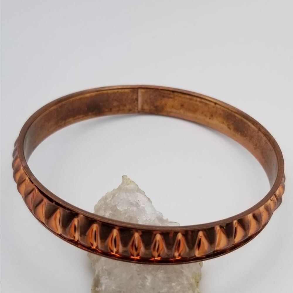 Copper lighthouse‎ rounded bangle bracelet